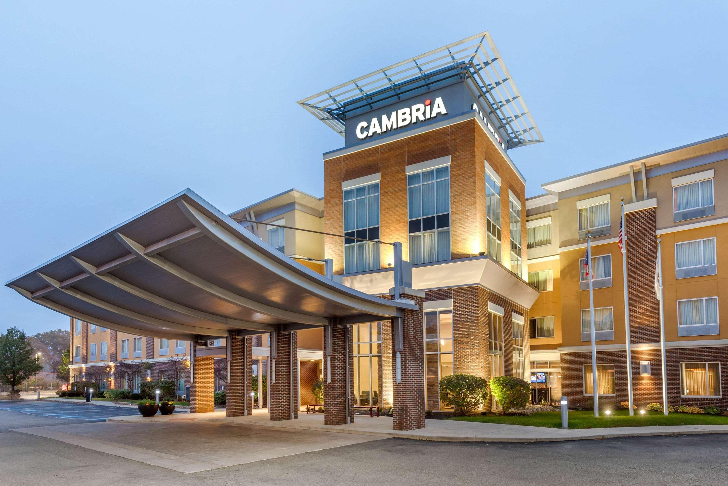 Cambria Hotel Akron - Canton Airport Uniontown Buitenkant foto