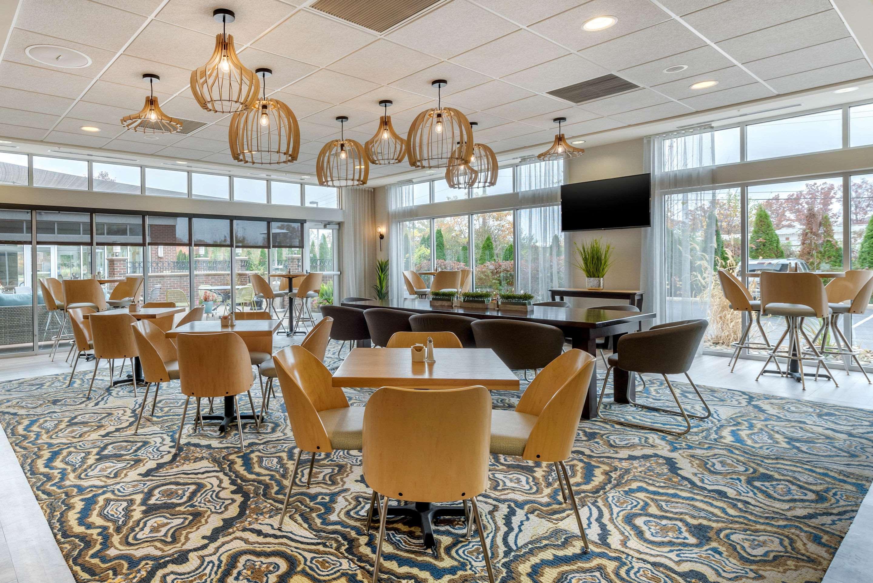 Cambria Hotel Akron - Canton Airport Uniontown Buitenkant foto